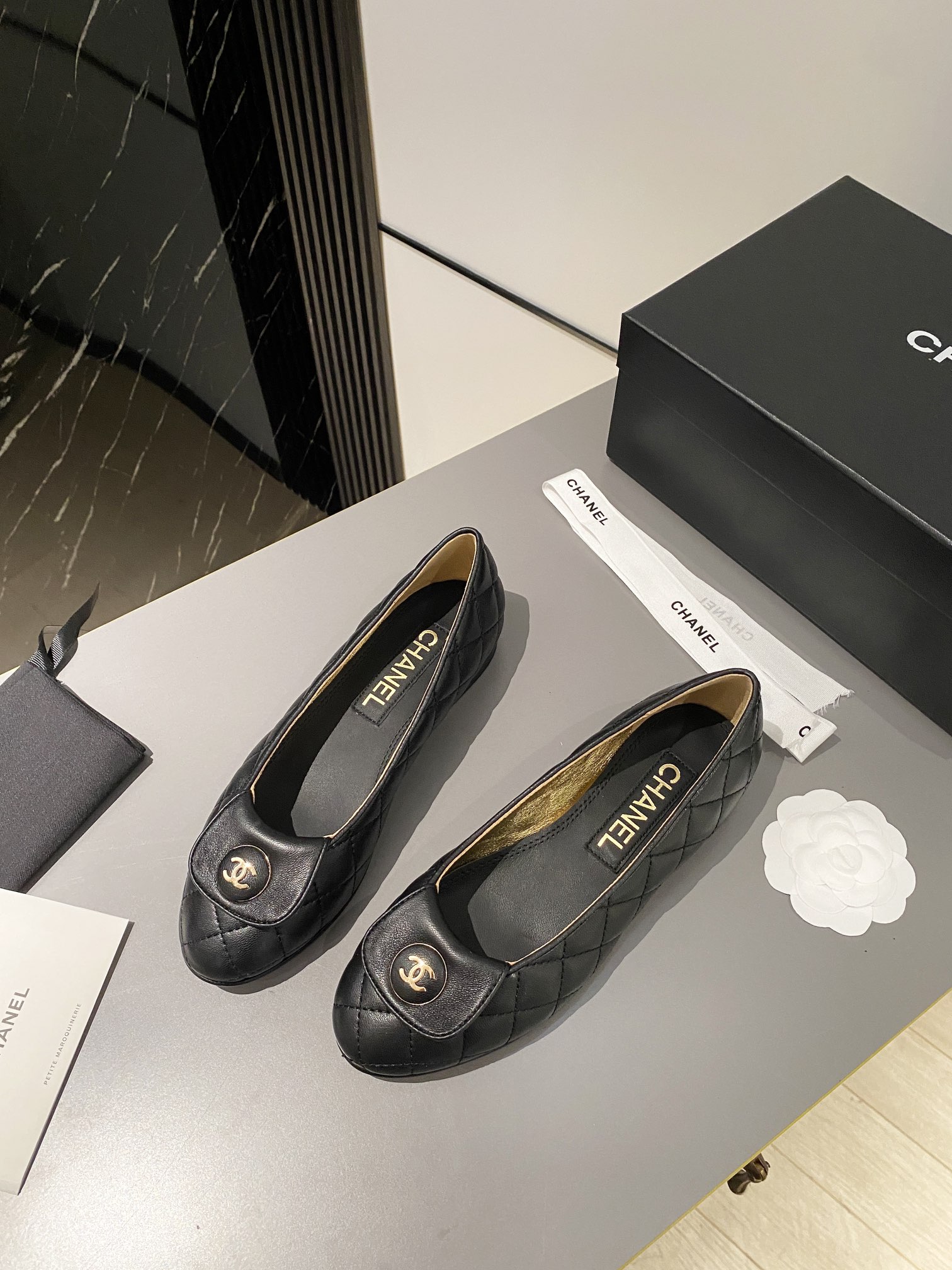 Women's high heels